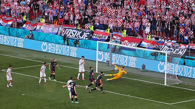 Croatia và Tây Ban Nha: Trận cầu nghẹt thở