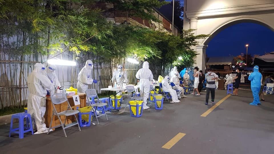 Bản tin Covid-19 tối 1-7: 407 bệnh nhân mắc Covid-19 được công bố khỏi bệnh