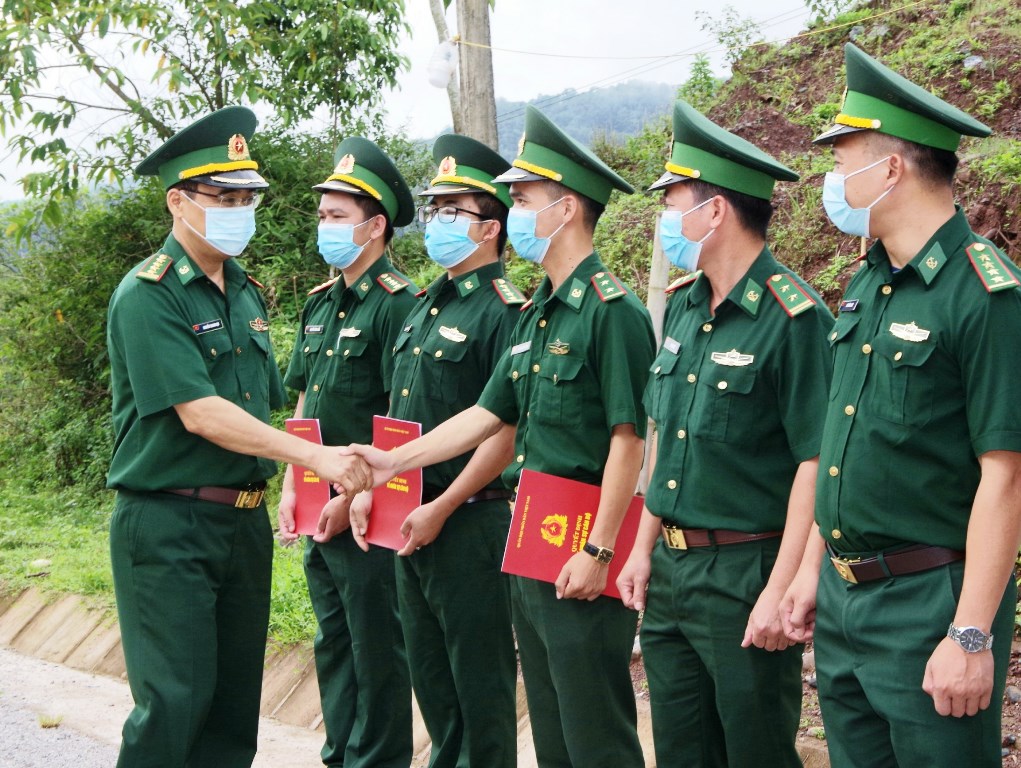 Món quà ba dành tặng con yêu