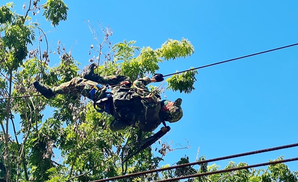 Luyện quân trong nắng lửa miền Trung