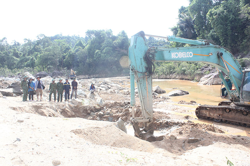 Tập trung tìm kiếm các công nhân mất tích tại Rào Trăng 3