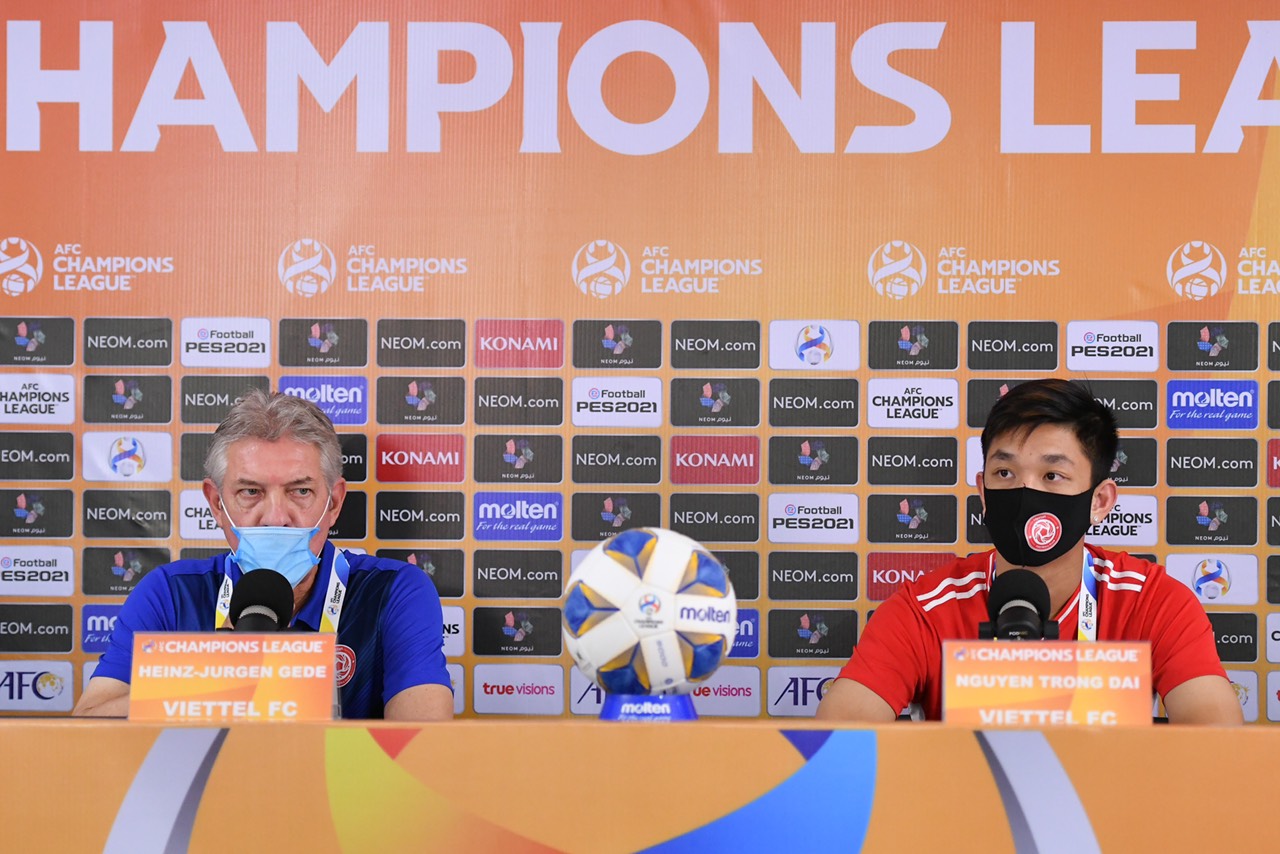 Viettel FC hạ quyết tâm trước nhà vô địch châu Á Ulsan Huyndai