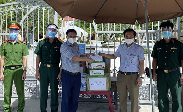 Đồng bào có đạo đồng hành chống dịch Covid-19

