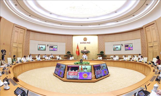 Thành phố Hồ Chí Minh thực hiện giãn cách xã hội, song phải giữ cho cuộc sống của người dân không bị đảo lộn