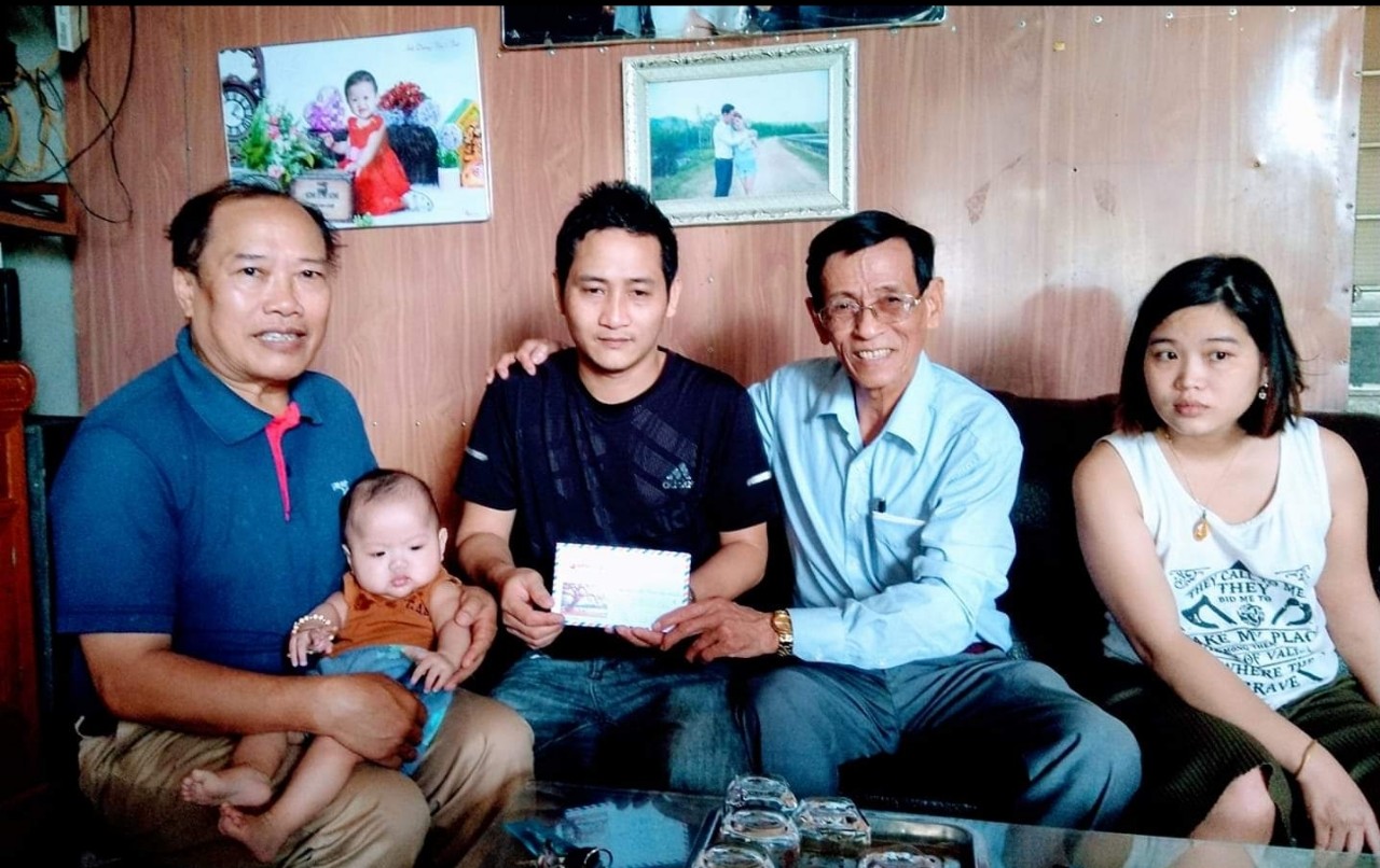 Thầy Thường gieo mầm nhân ái

