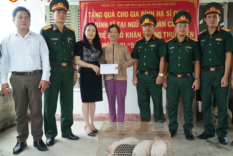 Giúp đỡ quân nhân tại ngũ - cách làm hiệu quả ở Mộ Đức