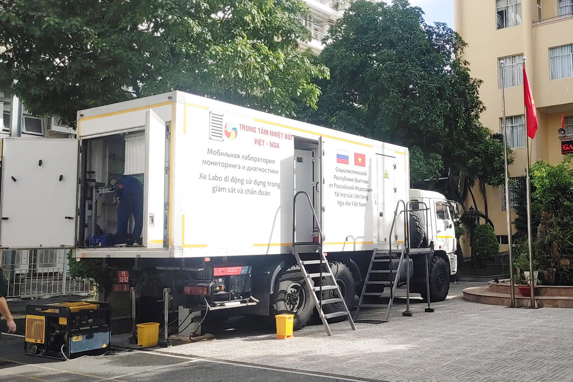 Trung tâm Nhiệt đới Việt – Nga hỗ trợ xét nghiệm tại TP Hồ Chí Minh