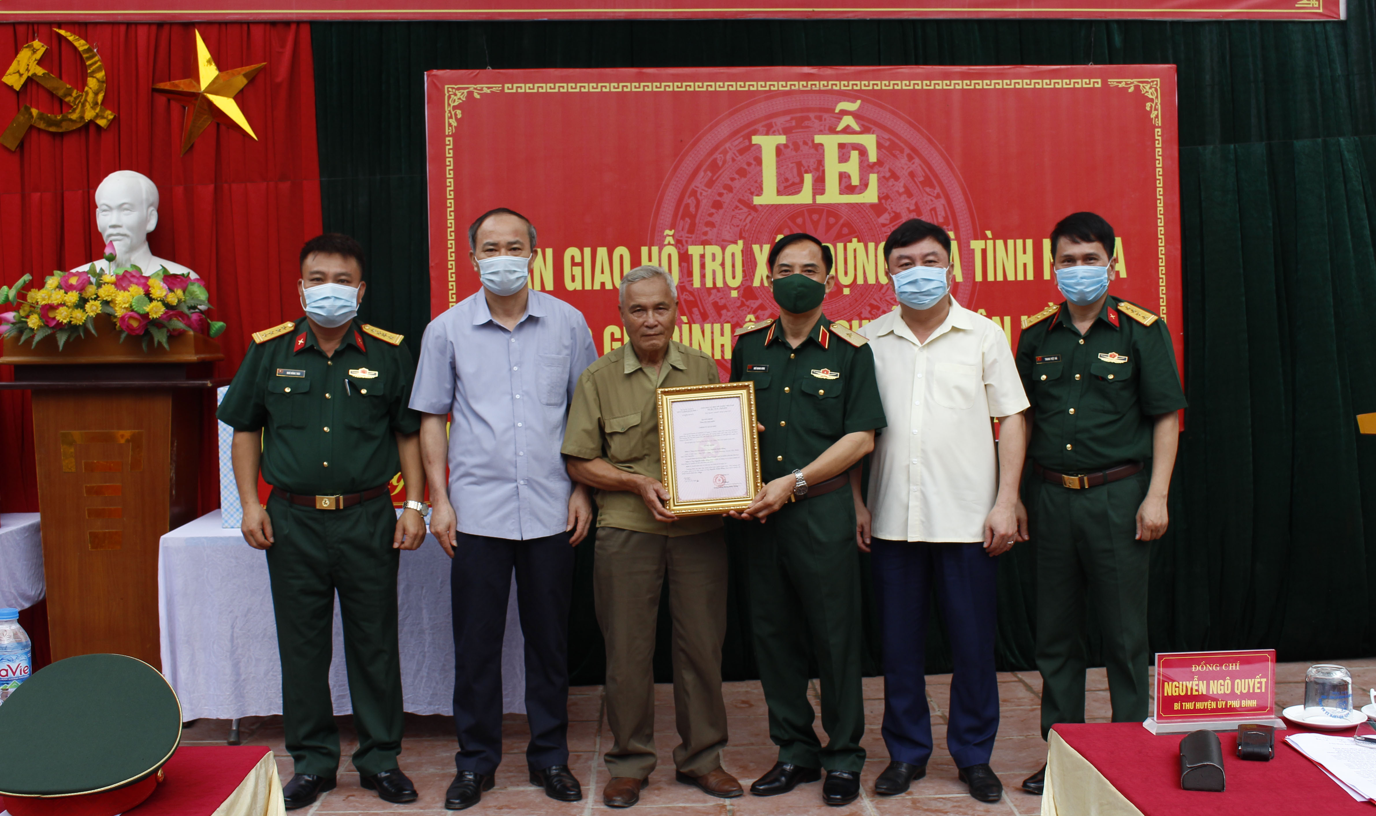 Niềm vui mái ấm nghĩa tình