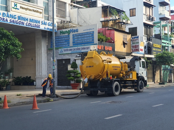 Những người “làm nhanh” trong thành phố “sống chậm”