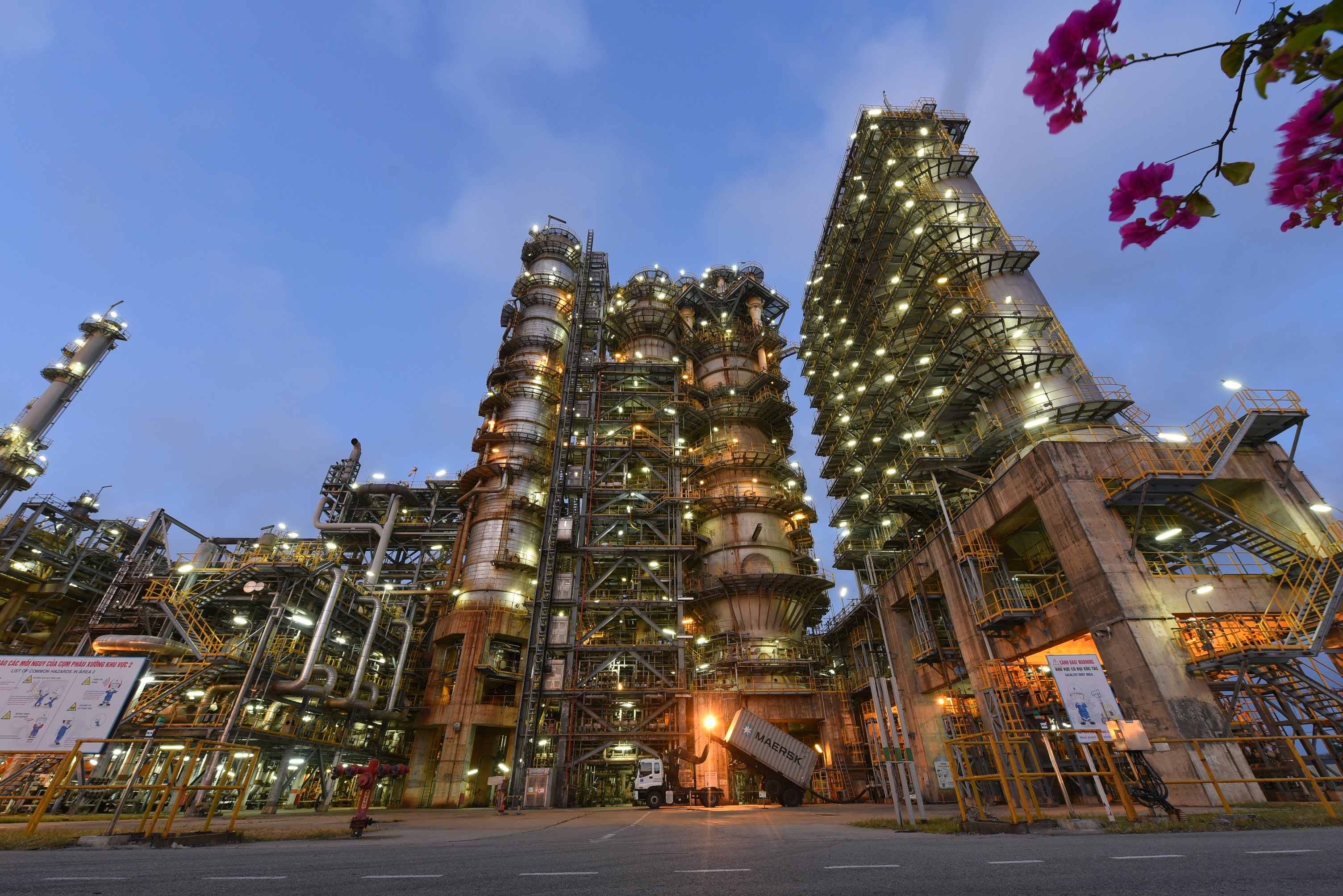 Lọc hóa dầu Bình Sơn chế biến thử nghiệm thành công dầu thô mới