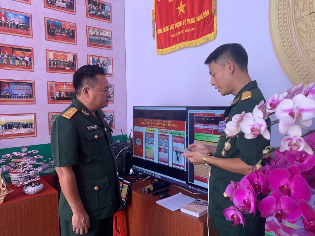 Học lời Bác dạy mỗi ngày qua ứng dụng trên điện thoại thông minh