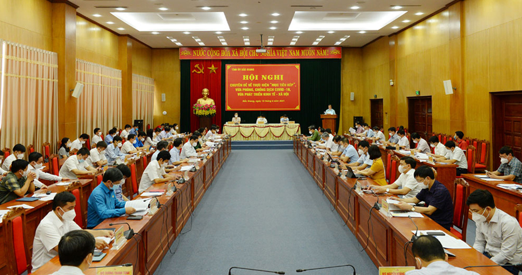 Trang nghị quyết giữa vùng dịch nóng bỏng Bắc Giang