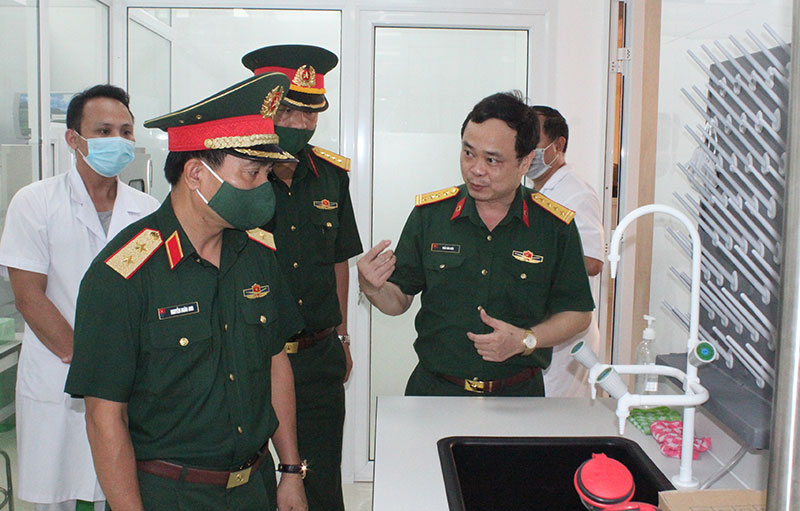 Quân khu 4: Kiểm tra hệ thống máy xét nghiệm SARS-CoV-2