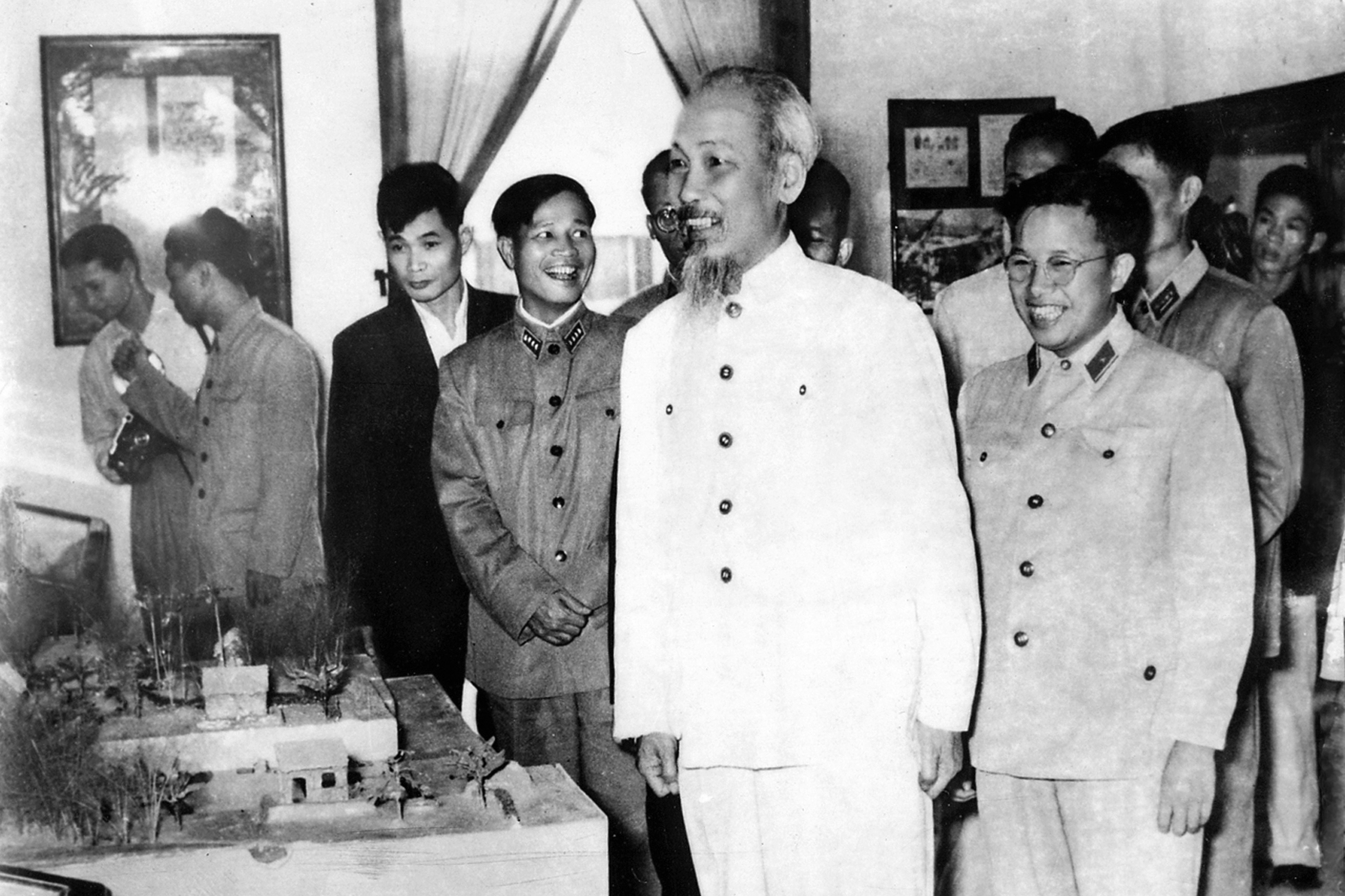 Thiết chế văn hóa đa năng, tiêu biểu của quốc gia