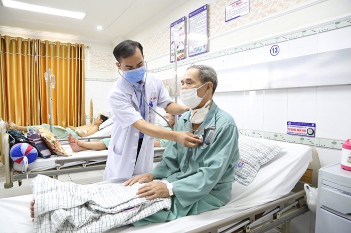 Giành cơ hội sống cho bệnh nhân có nguy cơ vỡ quai động mạch chủ 