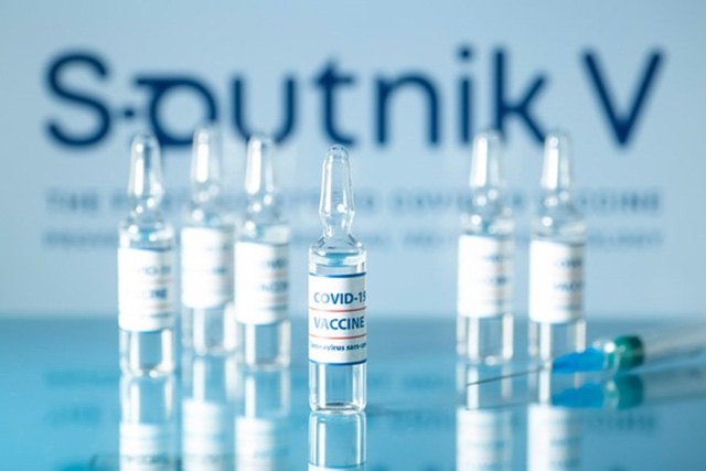 Gửi 10.000 liều vaccine Sputnik V đầu tiên do Việt Nam gia công sang Nga để kiểm nghiệm