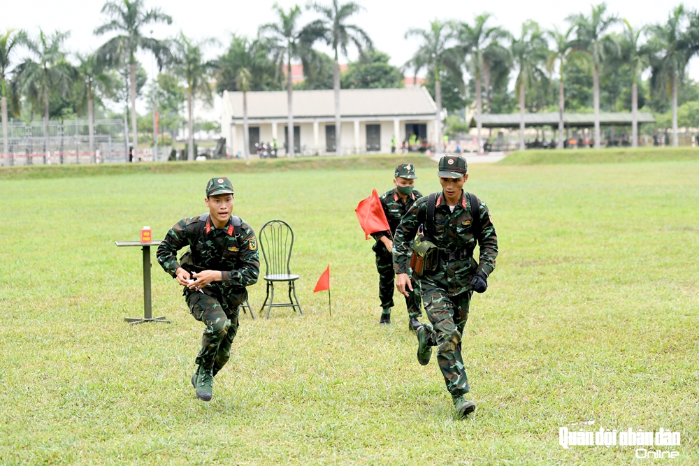 Bốc thăm số bia nhanh chóng về tuyến bắn.