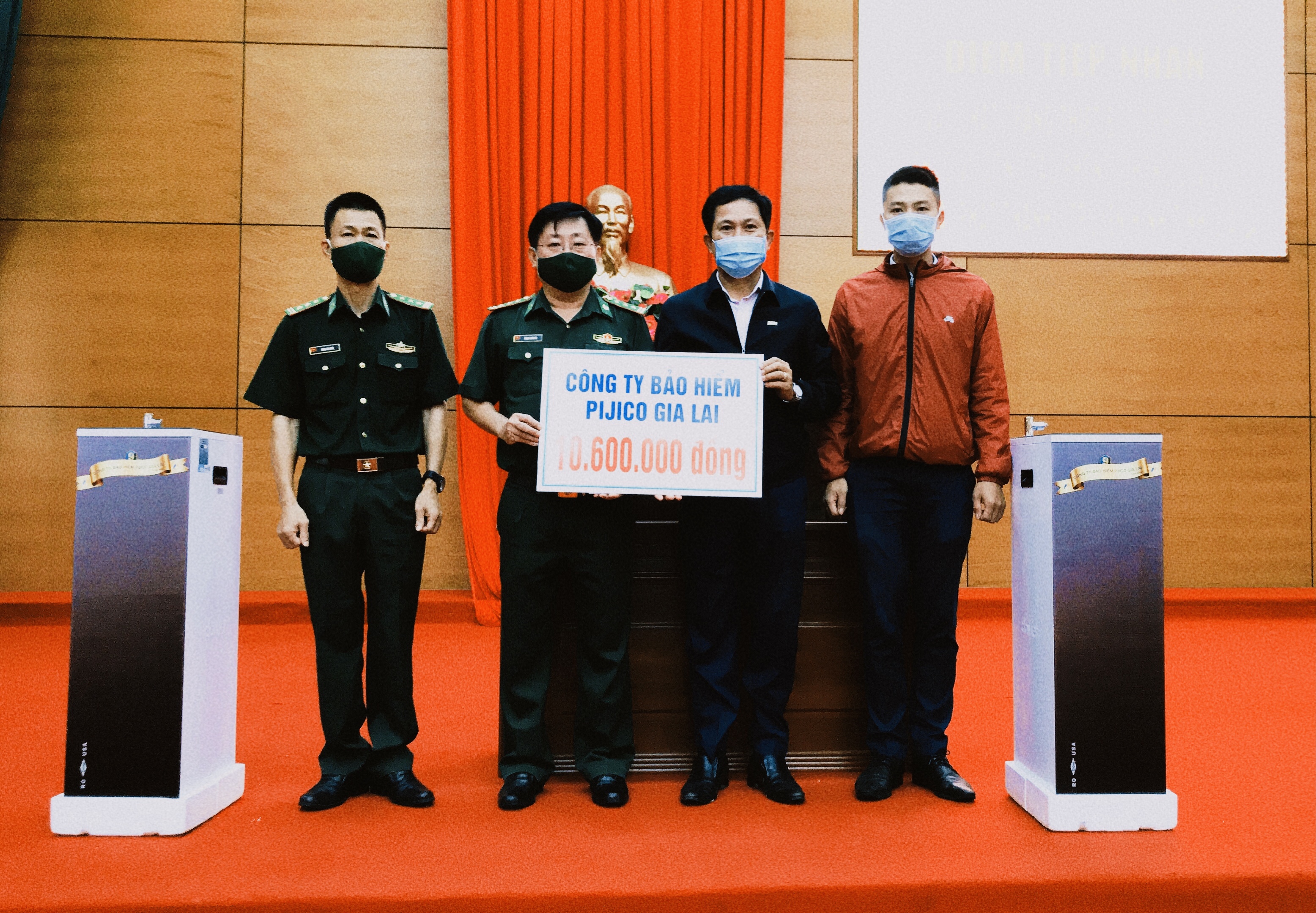 Hỗ trợ Bộ đội Biên phòng Gia Lai trang bị, nhu yếu phẩm phòng, chống dịch Covid-19
