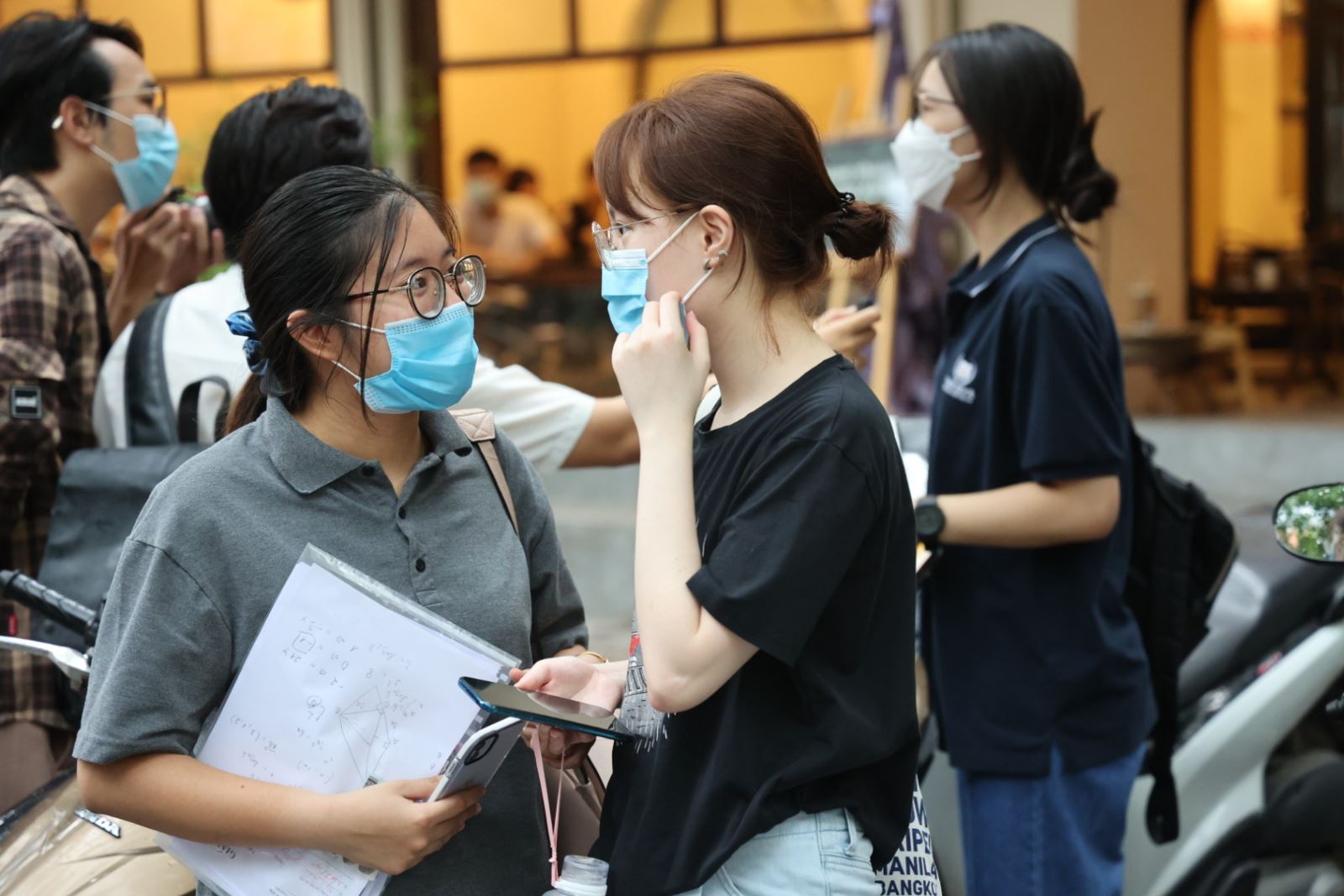 Đặc cách cho thí sinh không thể thi tốt nghiệp THPT đợt 2 vì Covid-19

