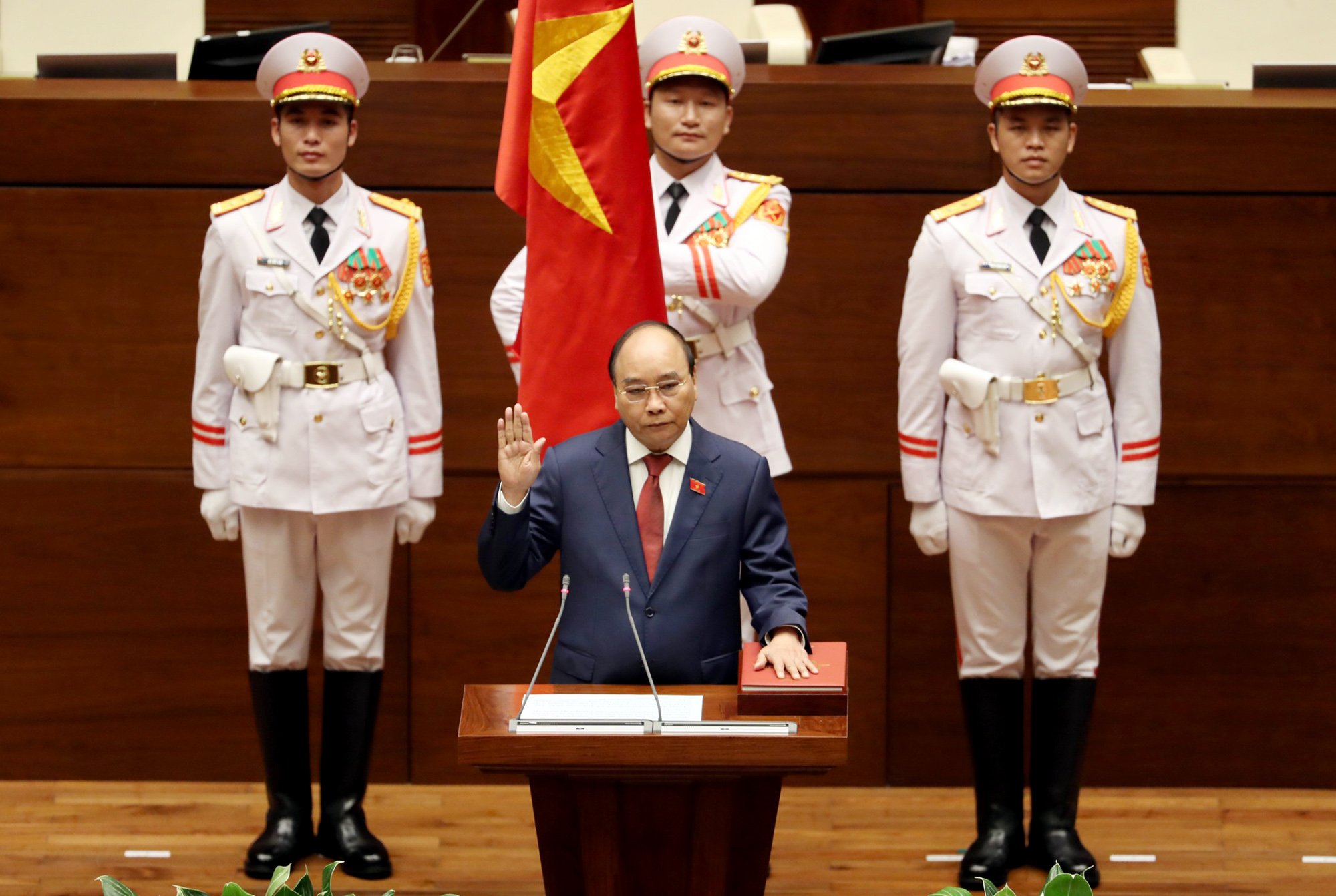 Chủ tịch nước Nguyễn Xuân Phúc nhậm chức Chủ tịch nước nhiệm kỳ 20212026