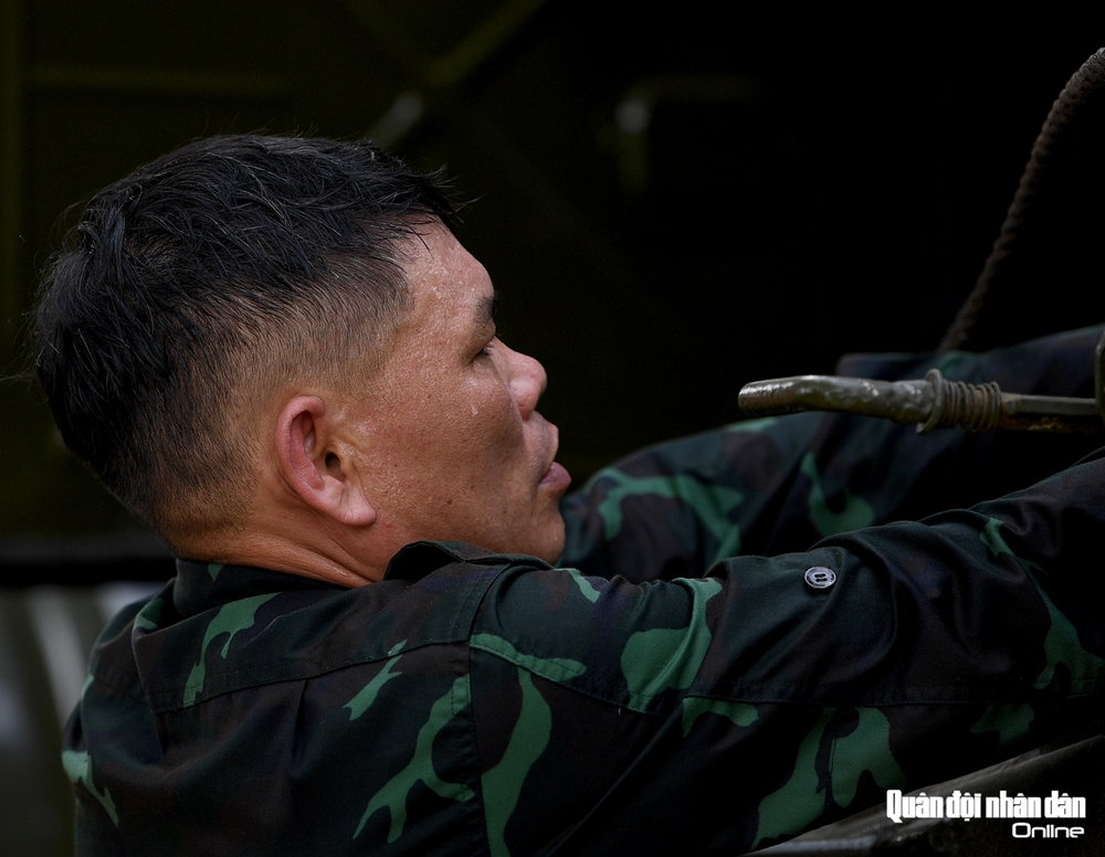 Để nhanh hơn từng giây là sự đổ mồ hôi rất lớn của các vận động viên trong luyện tập và thi đấu.