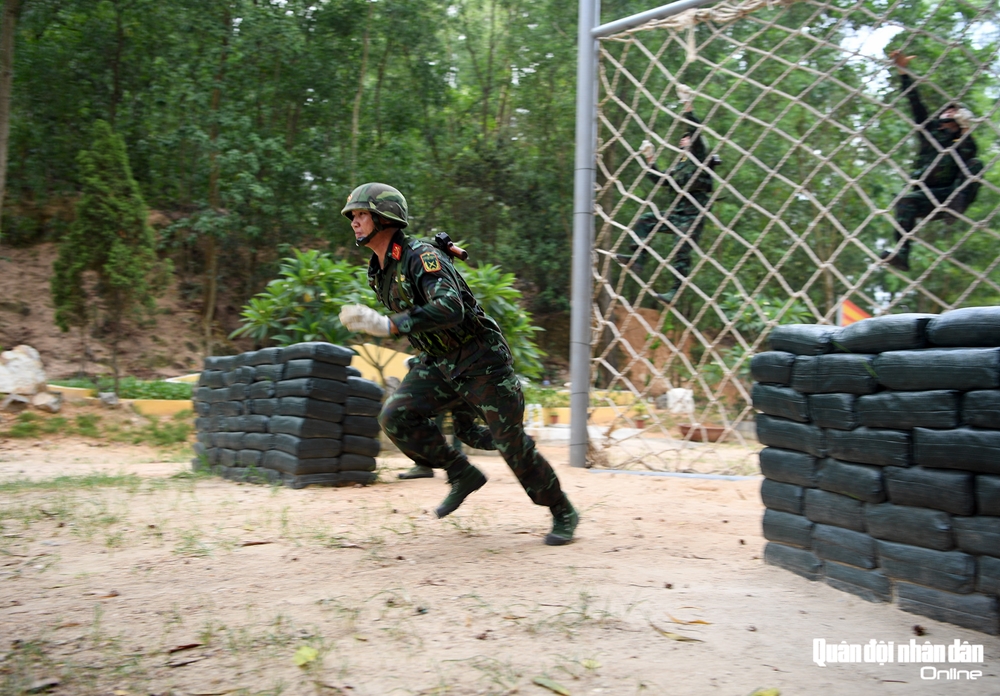 Tiểu đội với phương châm