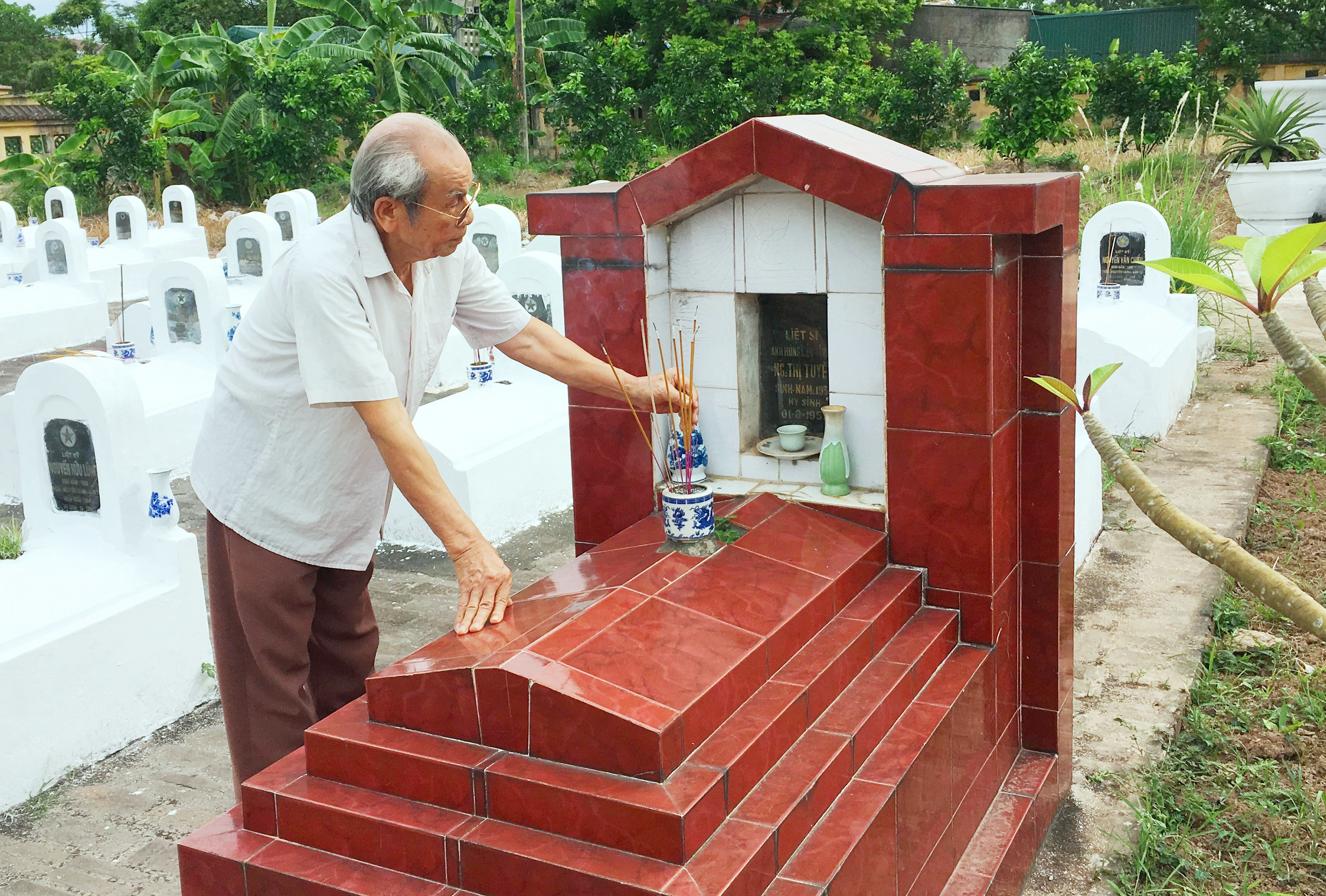 Danh thơm liệt nữ còn mãi