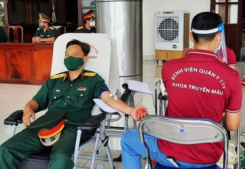 Trường Sĩ quan Lục quân 2 phát động hiến máu tình nguyện