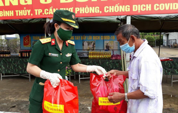 “Gian hàng 0 đồng” của bộ đội Quân khu 9