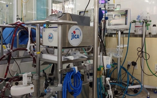 JICA cung cấp trang thiết bị y tế khẩn cấp cho Bệnh viện Chợ Rẫy 