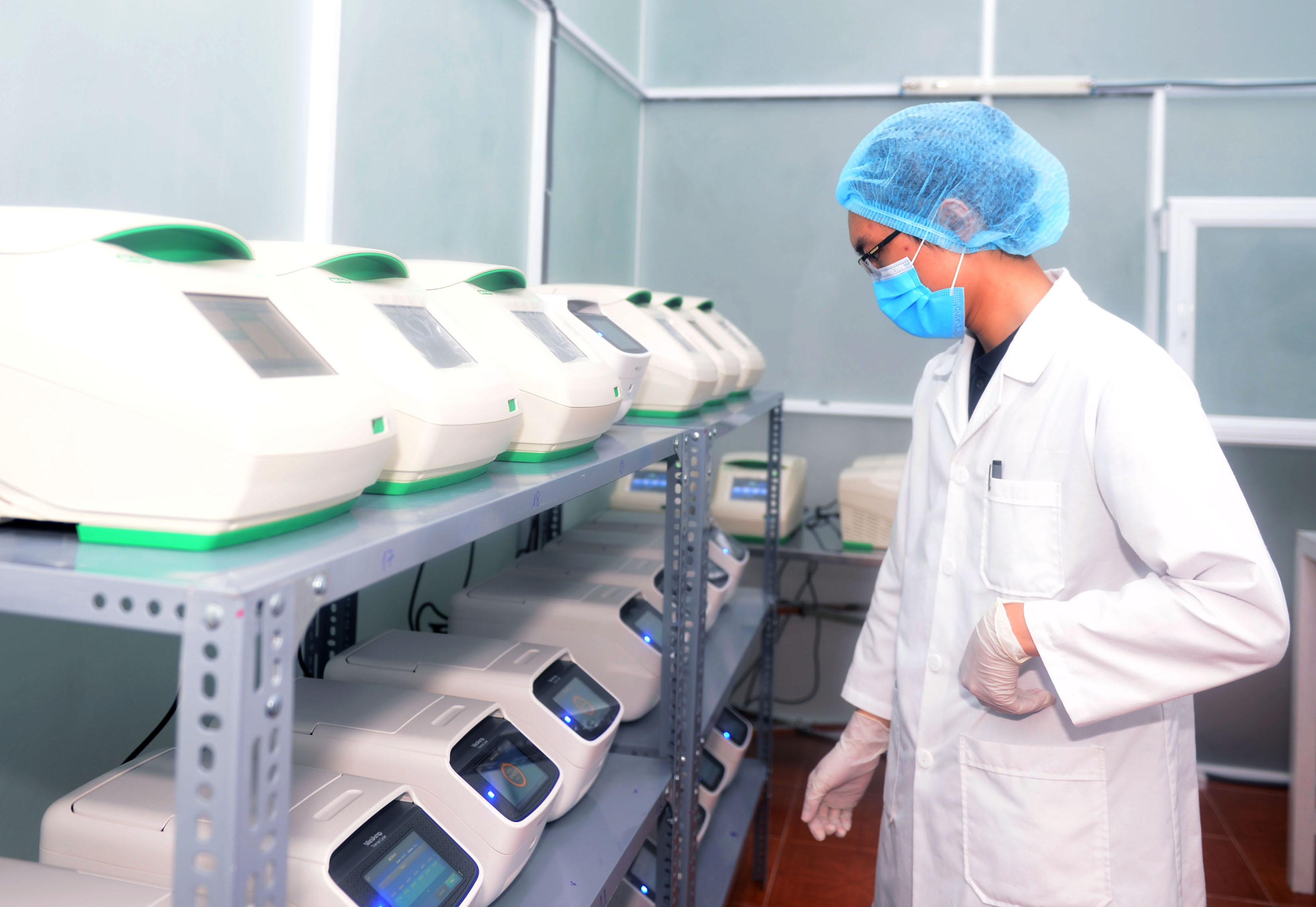 Thần tốc xét nghiệm SARS-CoV-2