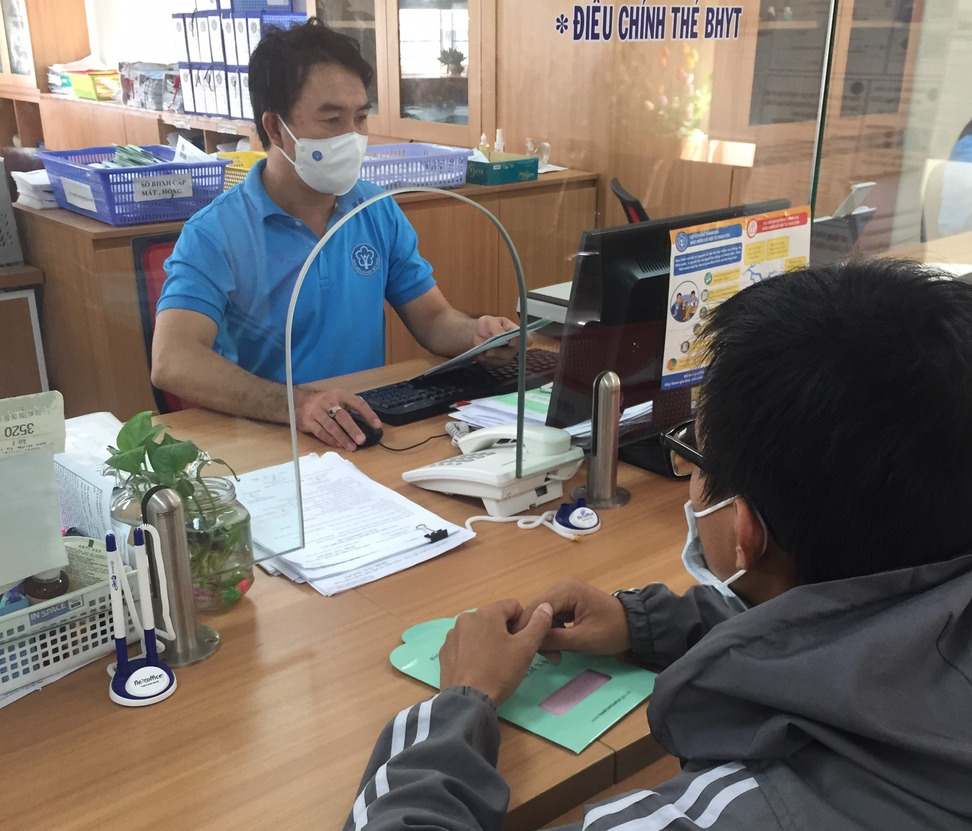 Cắt bỏ nhiều thủ tục hành chính trong lĩnh vực bảo hiểm xã hội