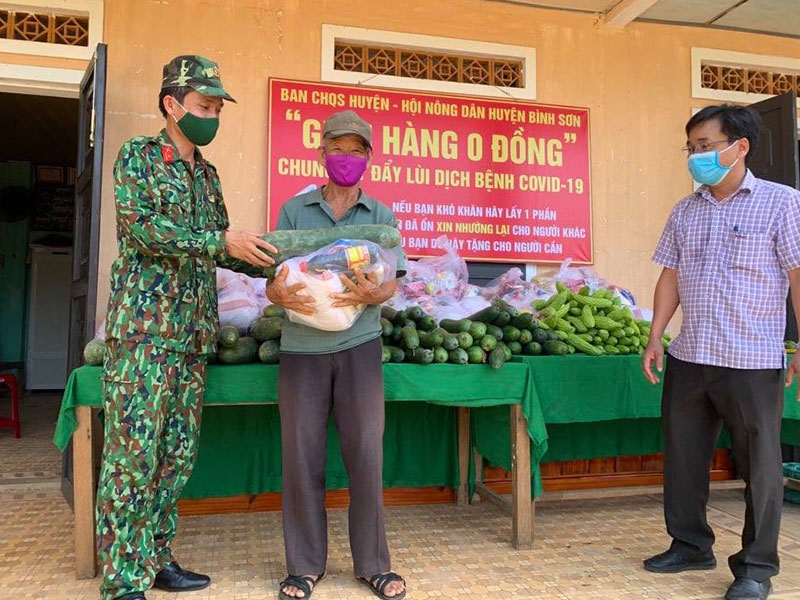 Các đơn vị, địa phương triển khai phòng, chống dịch và hỗ trợ người dân gặp khó khăn