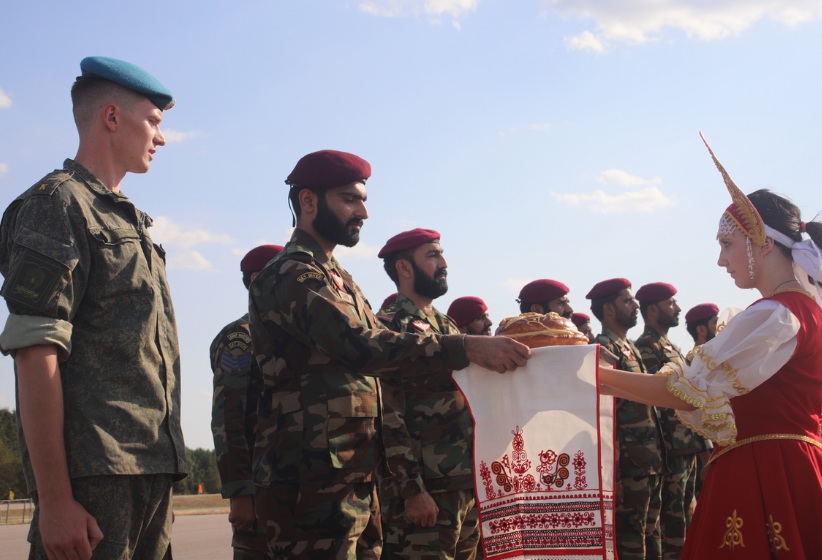 Các đội nước ngoài đã đến Nga dự nội dung “Trung đội nhảy dù 2021”