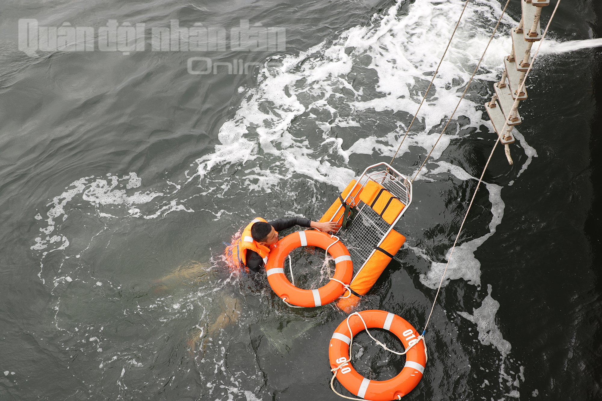 Đội Kỹ năng hàng hải đạt thành tích tập luyện vượt trội tại Liên bang Nga