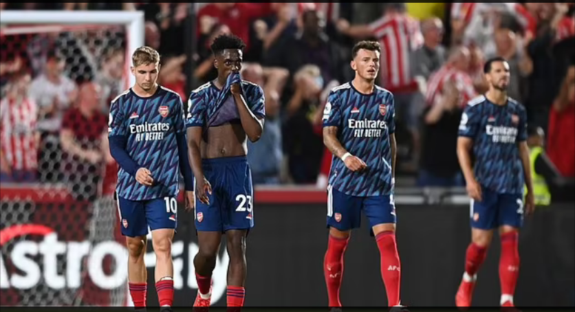 Arsenal thua muối mặt tân binh, tái hiện kết quả buồn sau 44 năm