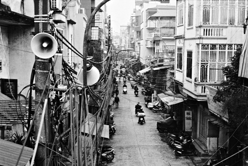 Loa phường tự sự