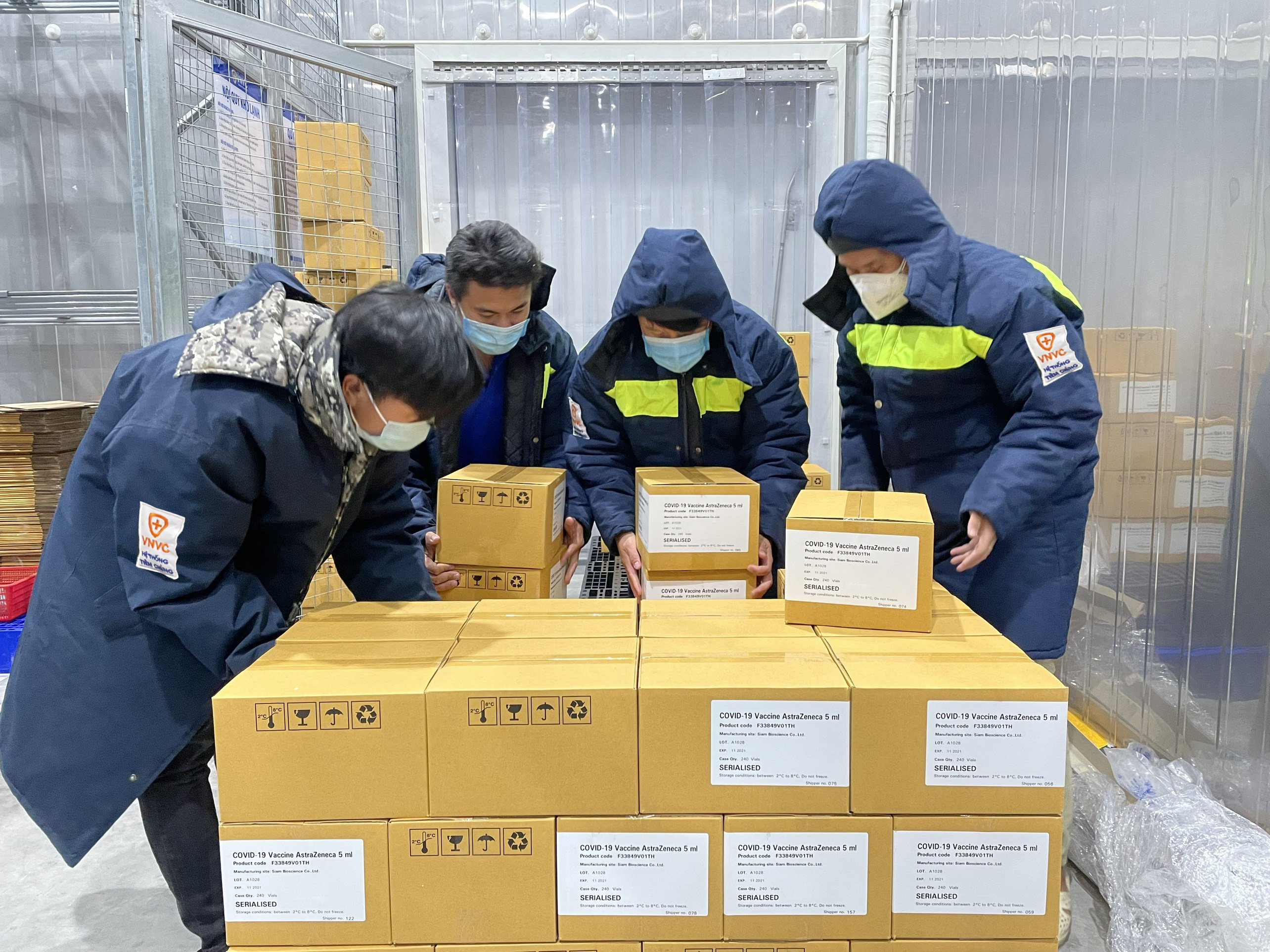 VNVC bàn giao hơn 1,1 triệu liều vaccine AstraZeneca cho Bộ Y tế