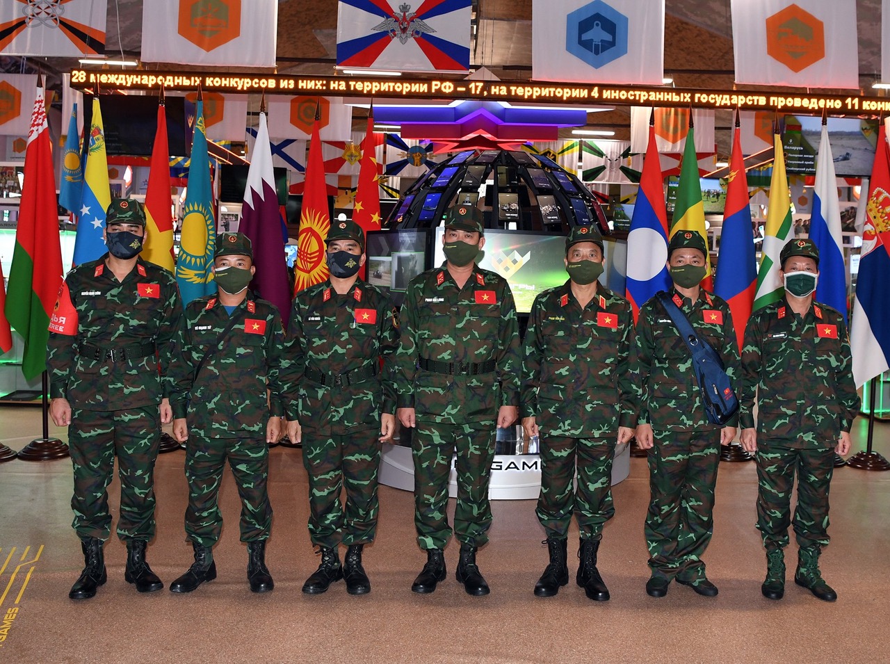 Đội tuyển xe tăng Quân đội nhân dân Việt Nam sẽ thi đấu với xe tăng màu đỏ