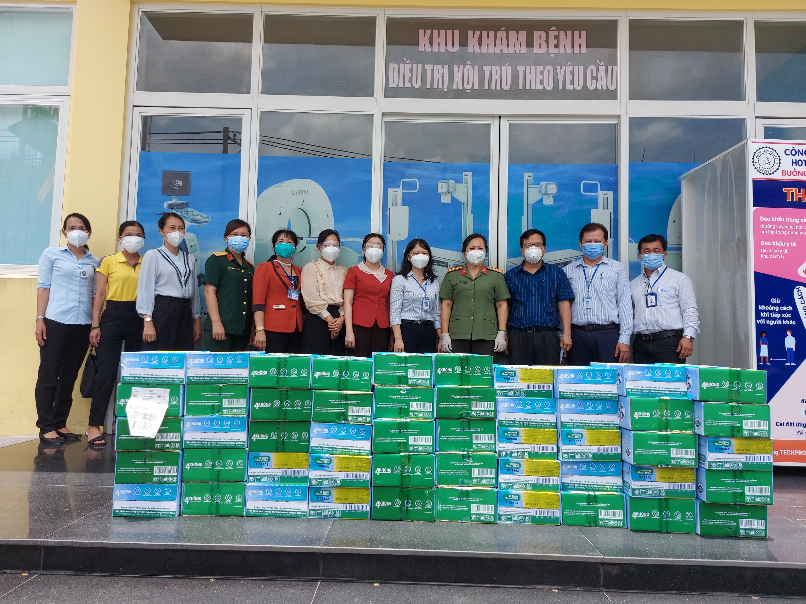 Bình Dương đẩy mạnh mô hình phòng, chống dịch và chăm lo lực lượng tuyến đầu