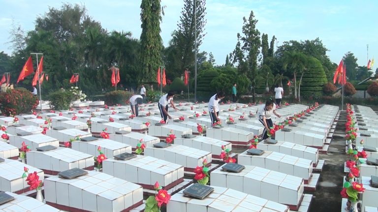 Đồng chí Nguyễn Hữu Bao được an táng ban đầu tại An Hòa (Duy Xuyên, Quảng Nam)