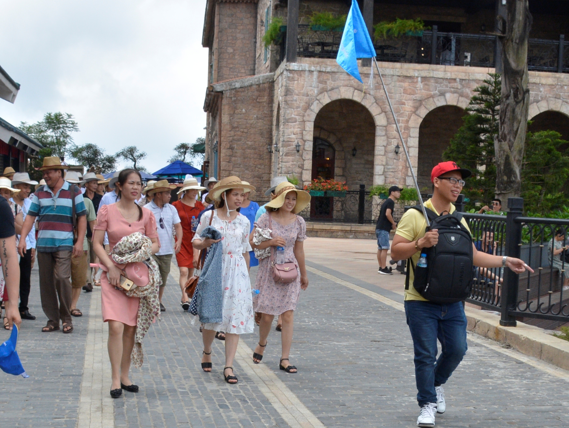 Sớm tháo gỡ bất cập trong triển khai gói hỗ trợ hướng dẫn viên du lịch