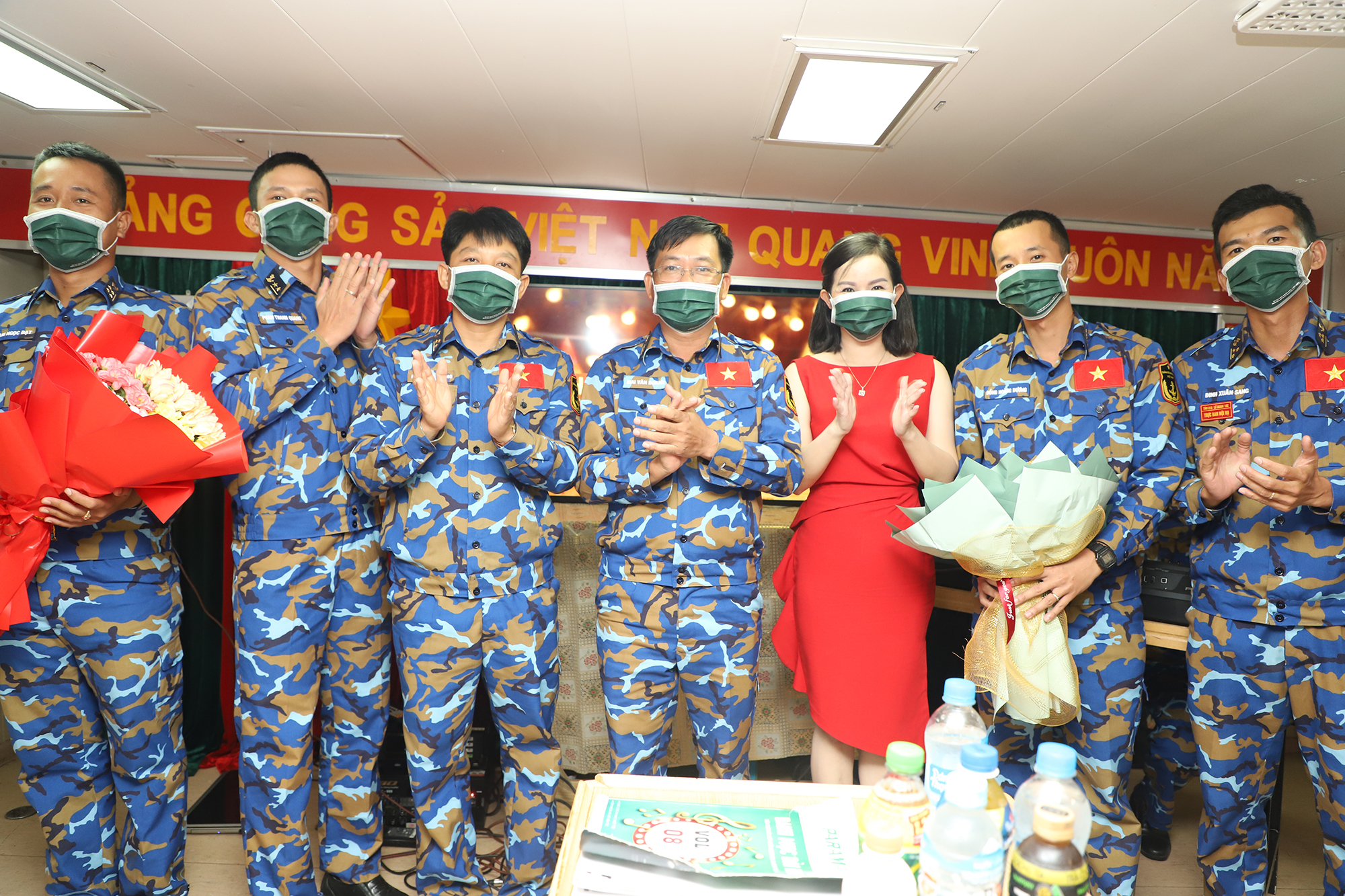 Sinh nhật đồng đội đáng nhớ trên biển Vladivostok