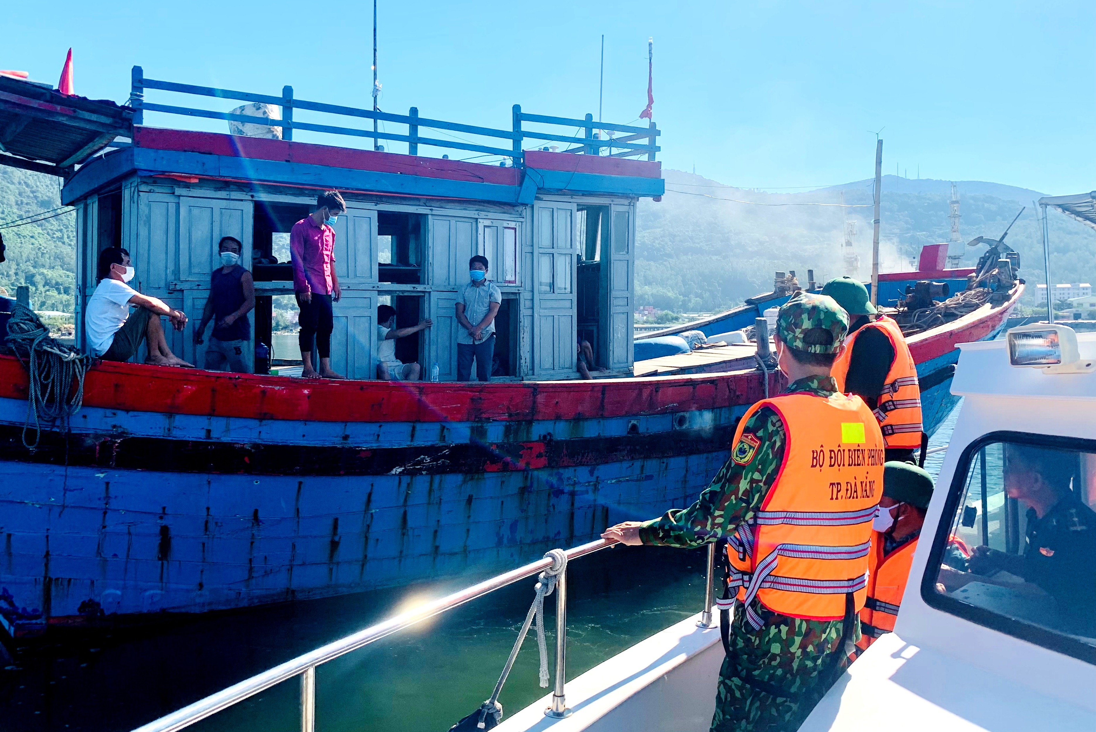 Bộ đội Biên phòng Đà Nẵng chủ động phòng, chống dịch ngay tại cảng biển
