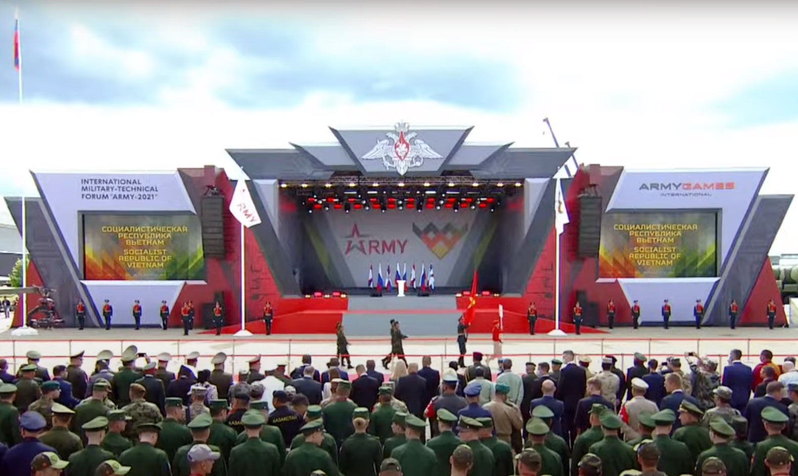 CẬP NHẬT LIÊN TỤC: Khai mạc Hội thao Quân sự quốc tế Army Games 2021 
