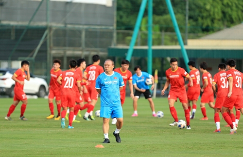 HLV Park Hang-seo tập trung tối đa cùng đội tuyển Việt Nam