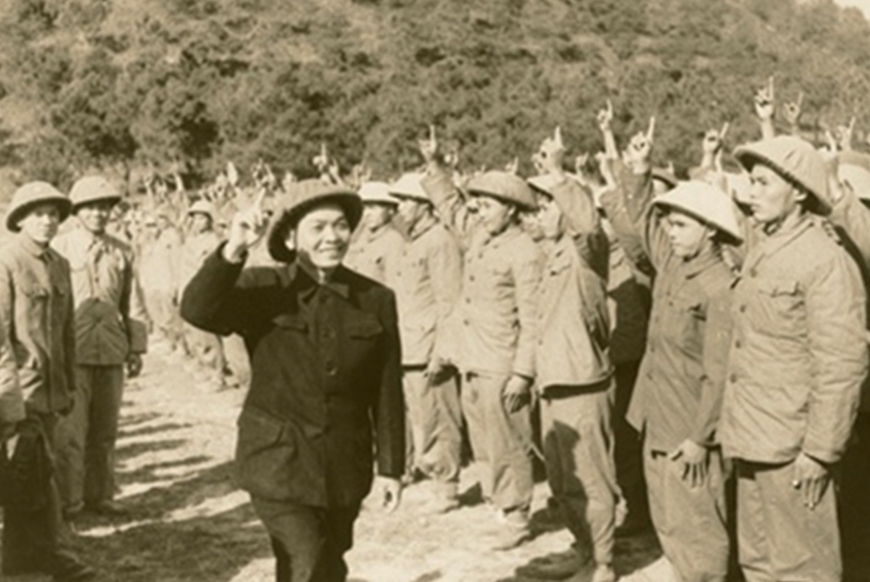 Đại tướng Võ Nguyên Giáp-nhà chính trị, quân sự xuất sắc của Đảng