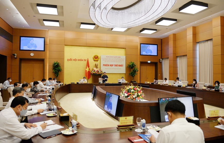 Trung ương sẽ xem xét ban hành Chiến lược xây dựng và hoàn thiện Nhà nước pháp quyền xã hội chủ nghĩa