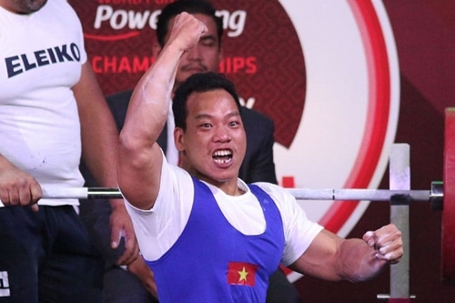 Lê Văn Công giành Huy chương bạc cử tạ Paralympic Tokyo 2020