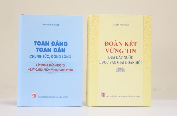 ttxvn_hai_cuon_sach_cua_tong_bi_thu_nguyen_phu_trong_2.jpg